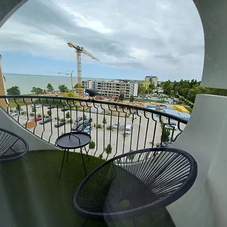 Apartament Lakeside *